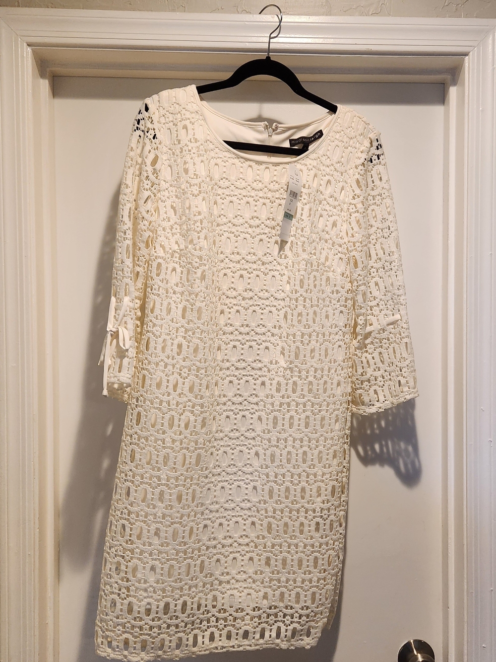 madison leigh White Crochet Overlay Shift Dress